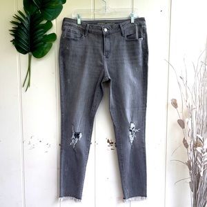 Old Navy Rockstar Stretch Gray Denim Jeans Distress Knees MidRise size 14/29